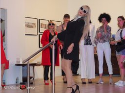 Fashion Show in der Contemplor Galerie Wien am 16. 03. 2024